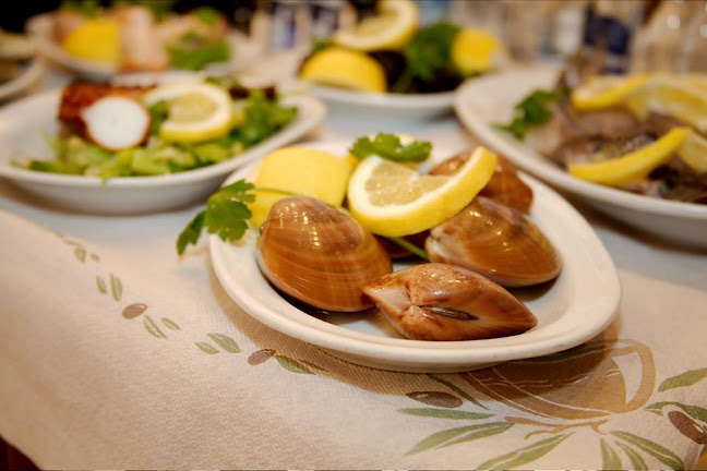 Τσιπουράδικο "ΤΑ ΚΥΜΑΤΑ" - Γαστρονομία και φιλοξενία