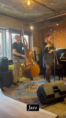 Upper Brunch - Γαστρονομία και φιλοξενία