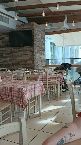 Opinii despre Εστιατόριο Ταβέρνα GEORGE’S STEAK HOUSE Γλυφάδα în Γλυφάδα - Γαστρονομία και φιλοξενία