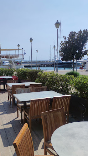 TGI Fridays Μαρίνα Φλοίσβου