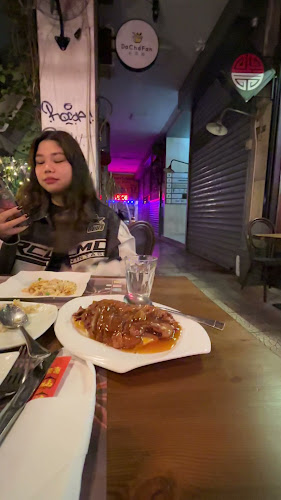 Attic Moon 明月楼, 希腊雅典 - Γαστρονομία και φιλοξενία