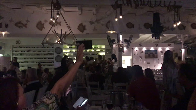 Opinii despre Ammos Restaurant în Πόρτο Ράφτη - Γαστρονομία και φιλοξενία