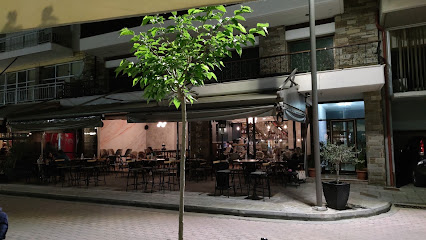 Le Bistro cafe-bar
