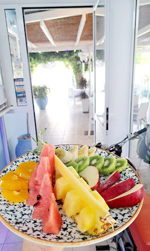 SEMIS FAMILY TAVERNA - Γαστρονομία και φιλοξενία