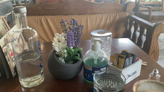 Opinii despre Skybar coffee & more în Κρεμαστή - Γαστρονομία και φιλοξενία