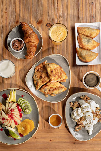 BIKAKIS Bakery-Cafe-Street Food - Ρέθυμνο