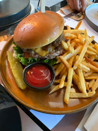 Sway Cocktail & Food Bar Corfu - Κέρκυρα