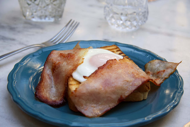 Mardi Brunch, Coffee & Wine Bar - Brunch Πειραιάς - Πειραιάς