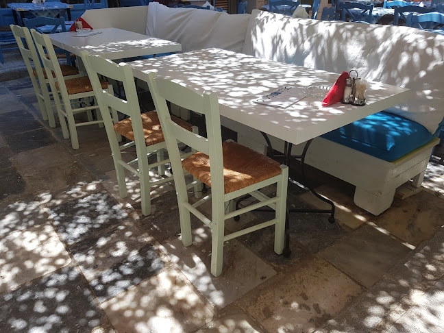 Κυπαρίσσου 7, Ερμούπολη 841 00