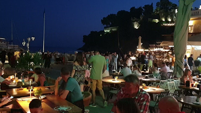 Opinii despre Caravel Bistro în Πάργα - Γαστρονομία και φιλοξενία