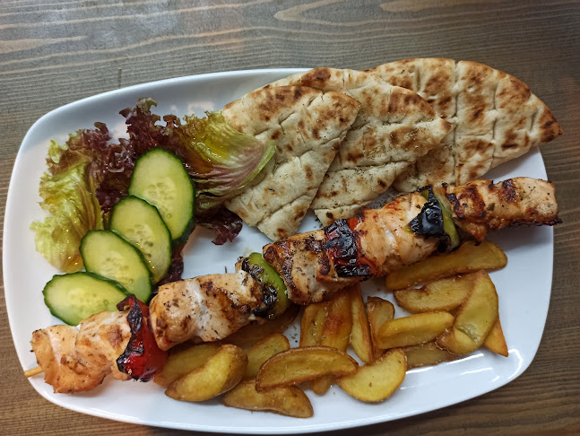 Comentarii opinii despre Αυλή μεζεδοπωλείο ψητοπωλείο