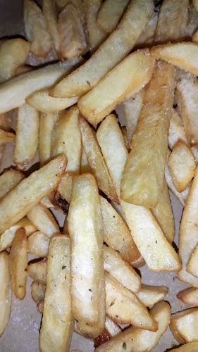 Διαχειρός και στη Λαδόκολλα - Σουβλάκια Καστοριά - Καστοριά