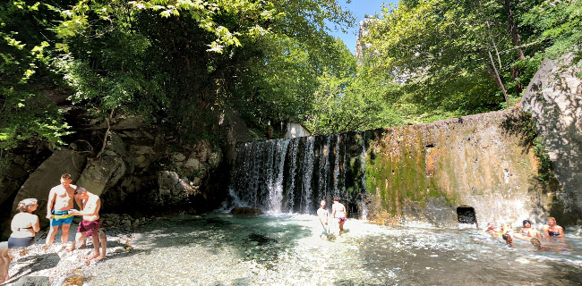 Opinii despre Αναψυκτήριο Πόζαρ în Λουτρά Λουτρακίου - Γαστρονομία και φιλοξενία