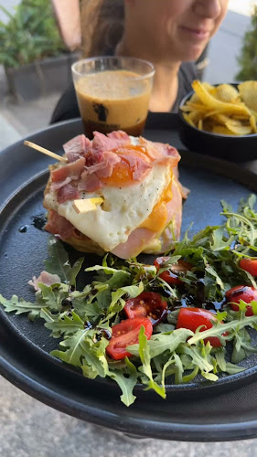 Σταμάτη Ιωάννη 2-6, Παιανία 190 02