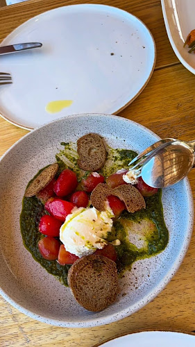 Opinii despre Eldoris Restaurant Beach bar în Ποσείδι - Γαστρονομία και φιλοξενία