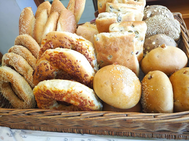 ΜΟΥΣΤΑΚΗΣ Παραδοσιακος φουρνος Bakery Αρτοποιηματα - Γαστρονομία και φιλοξενία