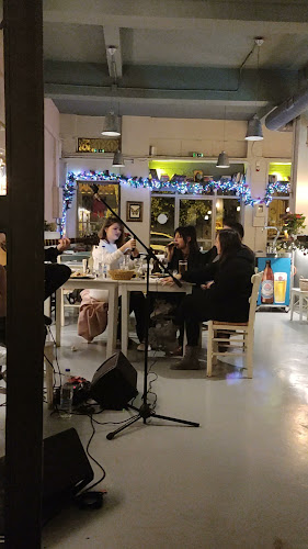 Opinii despre Μπέμπα Bar Restaurant în Αθήνα - Γαστρονομία και φιλοξενία