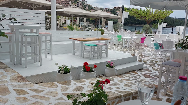 Comentarii opinii despre Acanthus Cocktail Bar Sivota (Adults Only)