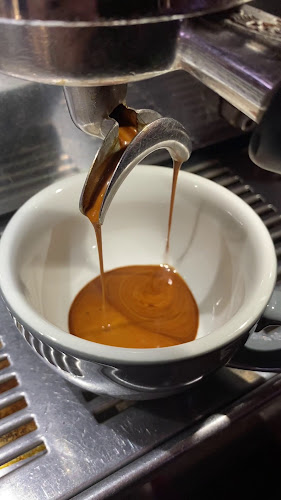 Opinii despre Streetwise în Πετρούπολη - Γαστρονομία και φιλοξενία