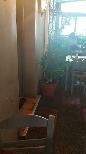 Opinii despre Μεζεδοπωλείο Ιορδάνης în Χαλάνδρι - Γαστρονομία και φιλοξενία