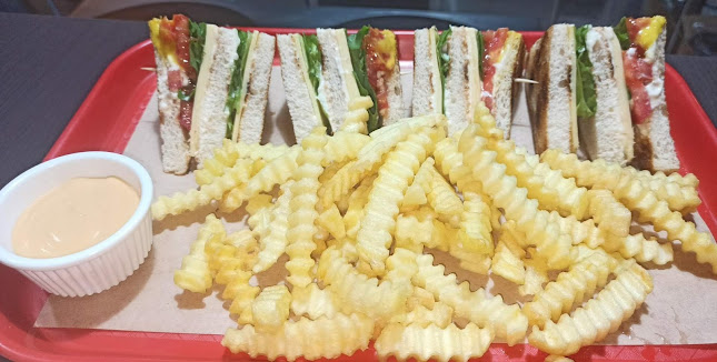 JOY Cafe - Restaurant