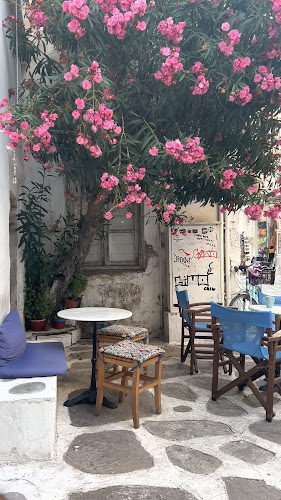 Opinii despre Spiti House Bar în Paros - Γαστρονομία και φιλοξενία