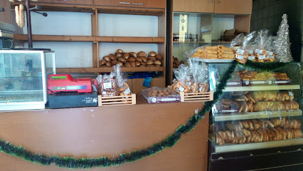 Παραδοσιακος φουρνος με ξυλα Σταυράκης Δημ.Νικολαος