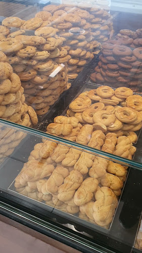 Opinii despre Φούρνος Βενέτη Smart Park în Σπάτα - Γαστρονομία και φιλοξενία