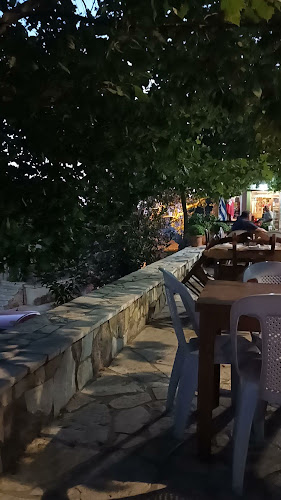 Ταβέρνα Η Μέτζενα - Γαστρονομία και φιλοξενία