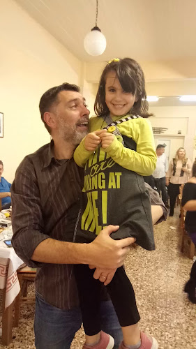 Τα Πλατάνια - Γαστρονομία και φιλοξενία