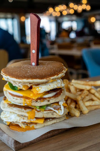 Comentarii opinii despre BIKAKIS Bakery-Cafe-Street Food