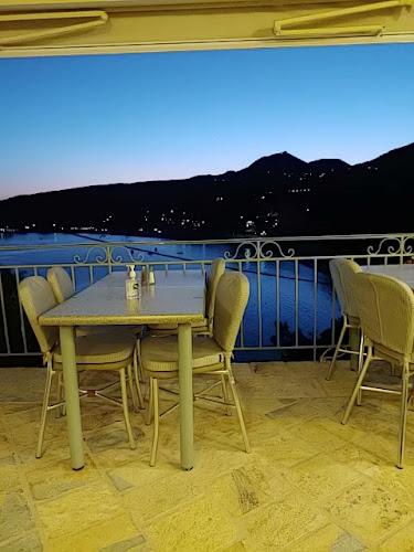 Opinii despre Flisvos în Πάργα - Γαστρονομία και φιλοξενία