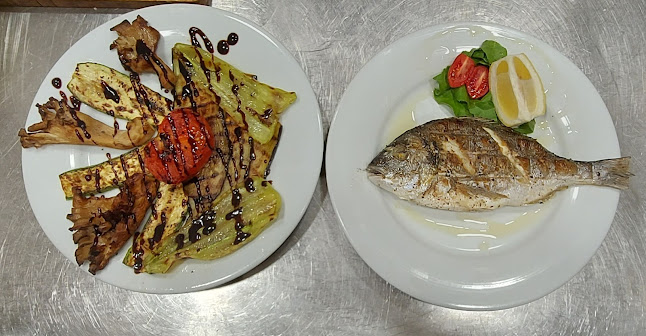 Ταβέρνα Η Στροφή - Πεντάτι