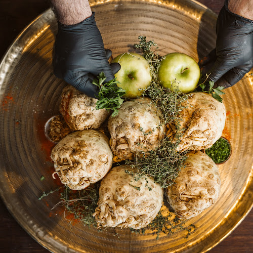Απόλαυση - Γαστρονομία και φιλοξενία