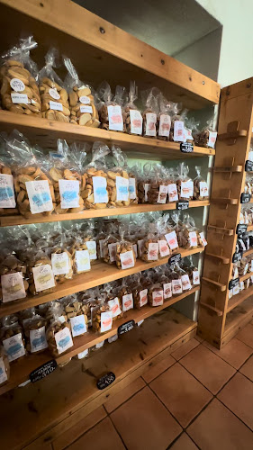 Opinii despre Το Αρτοποιείο του Καραβά în Καραβάς - Γαστρονομία και φιλοξενία