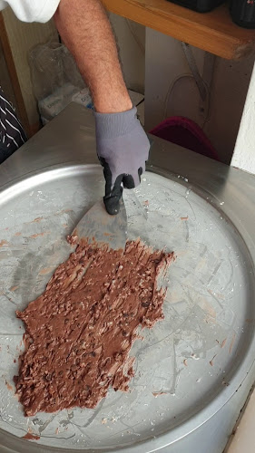 Comentarii opinii despre CHOP N ROLL