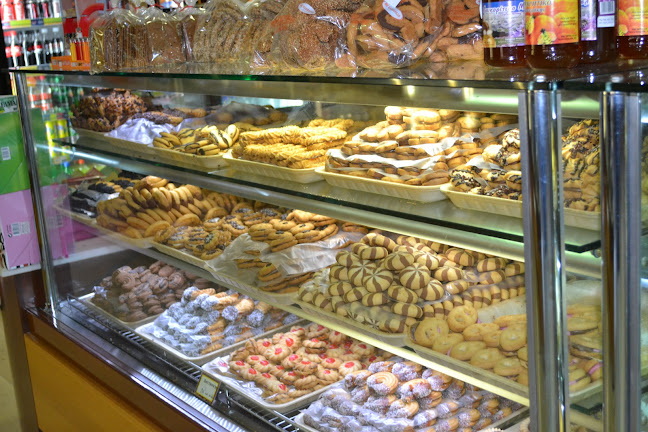 Comentarii opinii despre BIKAKIS Bakery-Cafe-Street Food