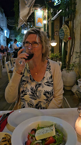 Opinii despre Elizabeth & Stablos în Μάλια - Γαστρονομία και φιλοξενία