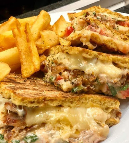 Χρυσομηλο restaurant Μεσσήνη - Μεσσήνη