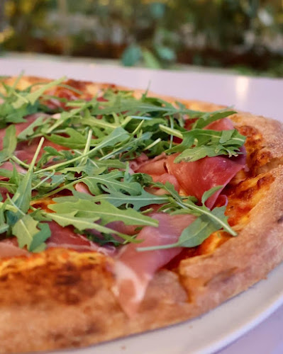 Pomodori - Γαστρονομία και φιλοξενία