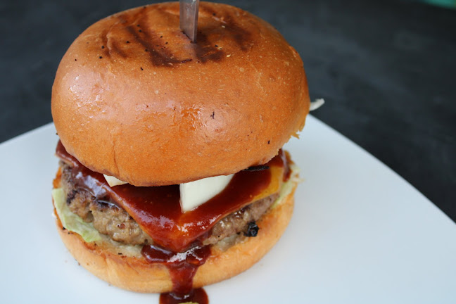 Meating Point - Θερμά