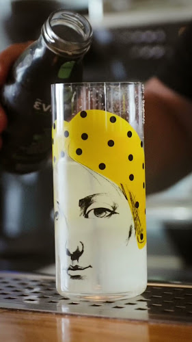 Opinii despre Saxo Bar în Ιεράπετρα - Γαστρονομία και φιλοξενία