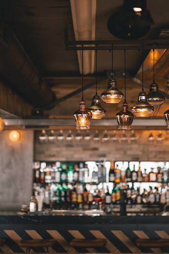 BIKAKIS Bakery-Cafe-Street Food - Γαστρονομία και φιλοξενία