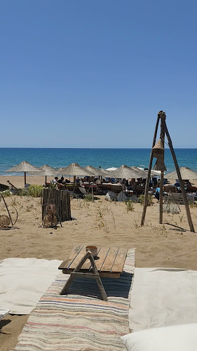 Fratzata Beach Bar