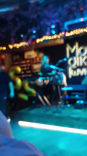 Μουσικη Γωνια - Γαστρονομία και φιλοξενία