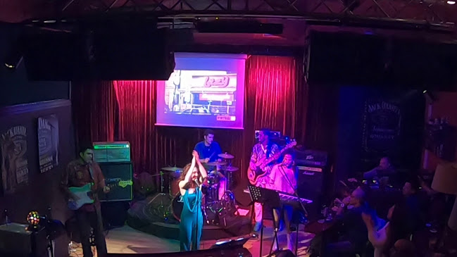 Opinii despre Lazy club Next Generation în Βριλήσσια - Γαστρονομία και φιλοξενία