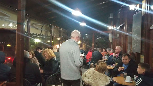Opinii despre Cafe Memories în Κόνιτσα - Γαστρονομία και φιλοξενία