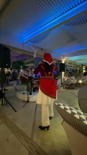 Opinii despre Veranda Family Restaurant în Λιμένας Χερσονήσου - Γαστρονομία και φιλοξενία