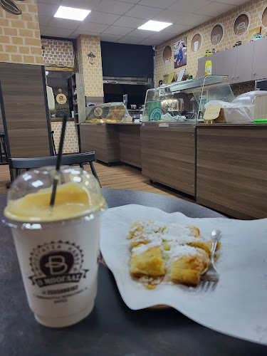 Μπουγάτσα καφέ «ο Μπόγλας»