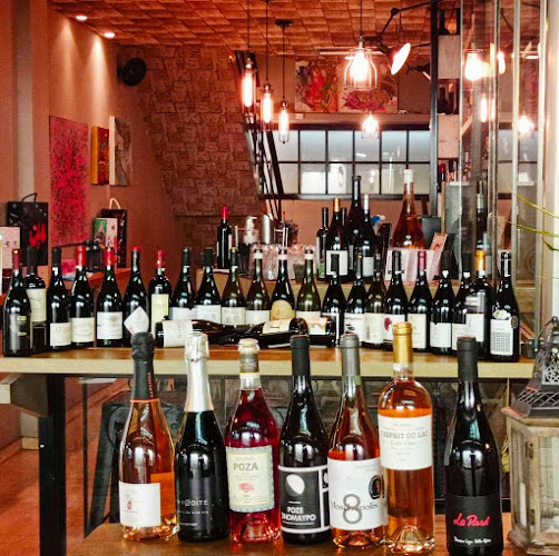 Wine O'Clock - Γαστρονομία και φιλοξενία